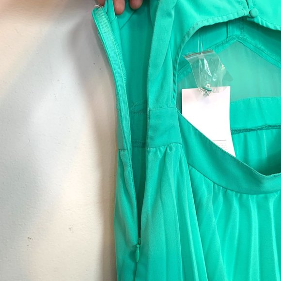 NWT ASOS Mint Green Sleeveless Cami Pleated Midi Dress Sz 8 - Picture 9 of 14